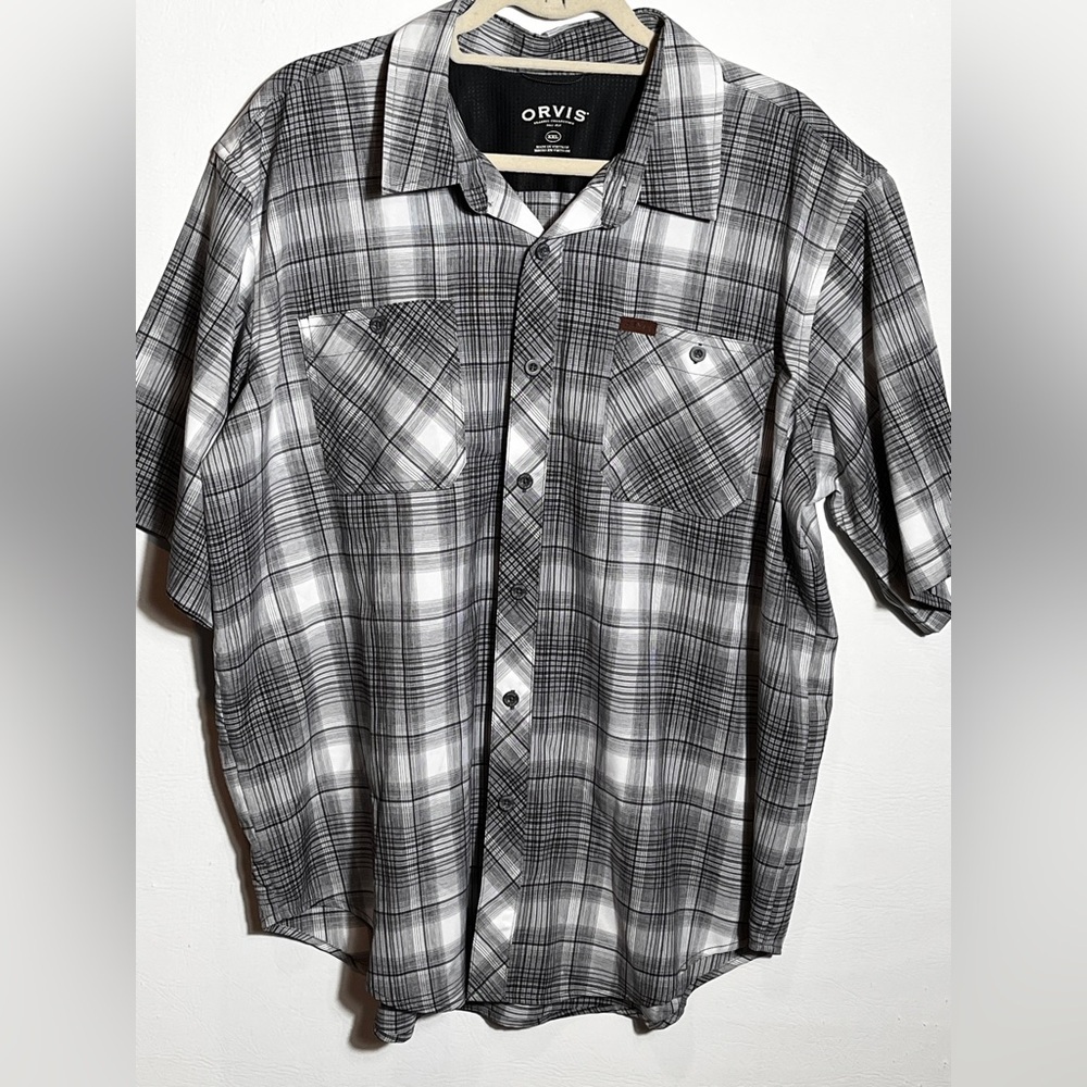 Orvis Plaid Button Up Vented Shirt XXL 2XL Black White Gray